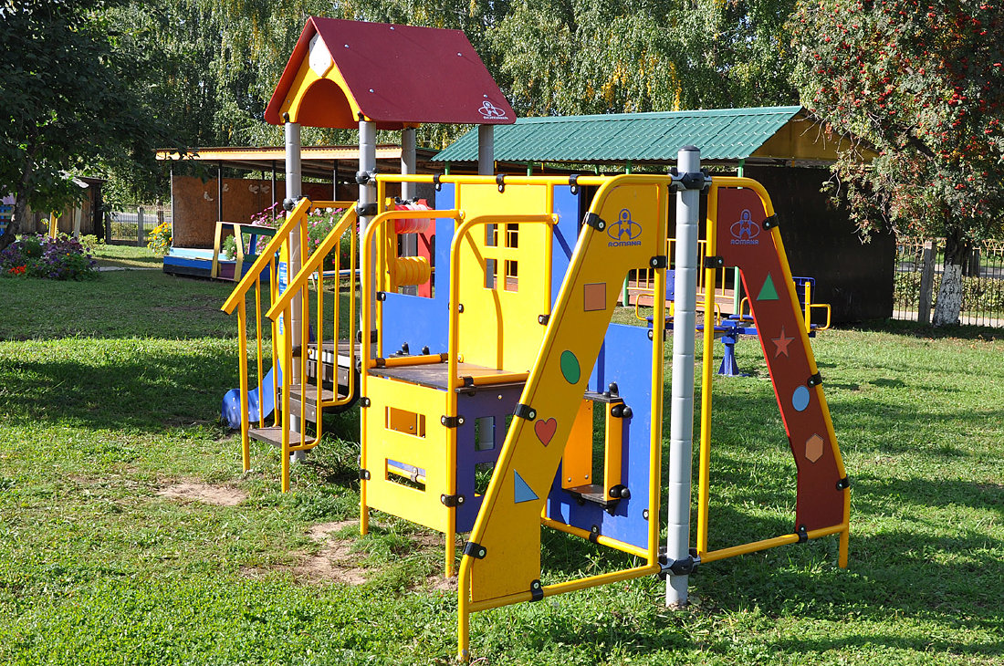 Детская площадка Романа-1041500