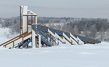 Зимняя деревянная горка "IgraGrad Snow Fox 12 м" с двумя скатами мод.4