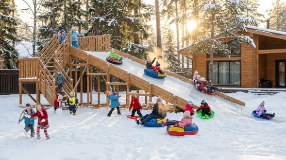 Зимняя заливная горка MoyDvor SWAN-3 скат 9,35 м 